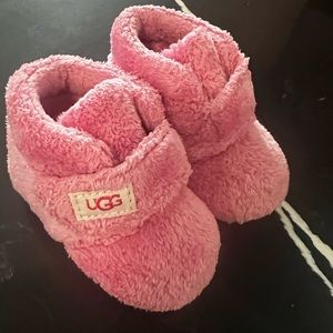 Ugg Bixbee 2/3 (6-12month)